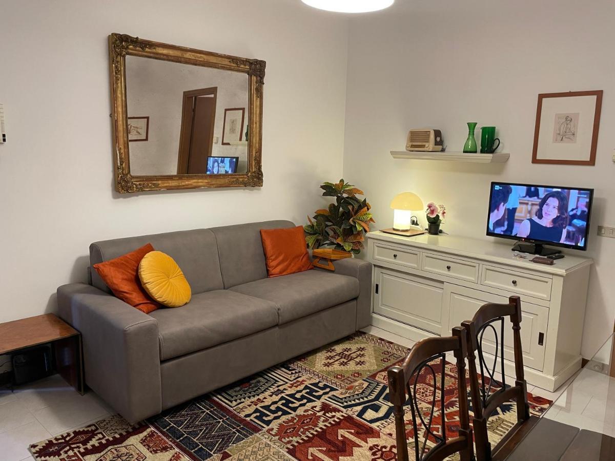 Accademia Family Apartment Bergamo Luaran gambar
