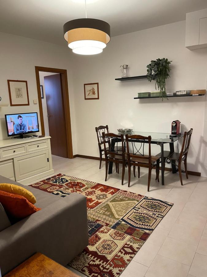 Accademia Family Apartment Bergamo Luaran gambar